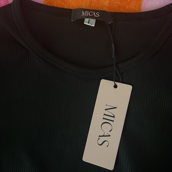 Micas Black Jeweled Crop Top (NWT) — Best Fit S/M 💎🖤 - Picture 4 of 8